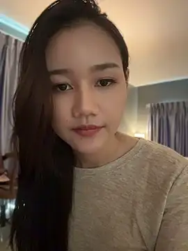 SweetThaiGirlfriend webcam