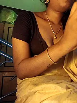 Tamil_Kavitha webcam
