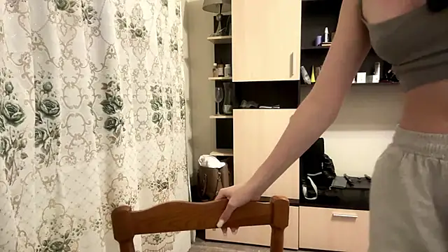 aquilineorites (F teen) - Squeeze My Boobs