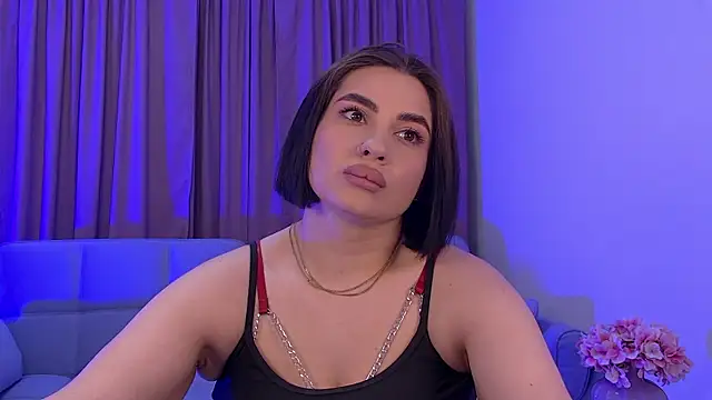 AdrianaToress webcam