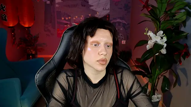 lidadarknet (F teen) - Red butt from spanking,make it burn😈😍