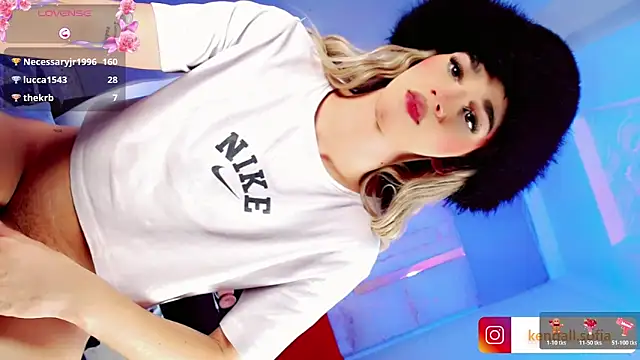 Sophiaa_doll_ webcam