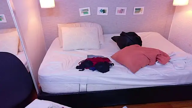 kiara_evanss webcam