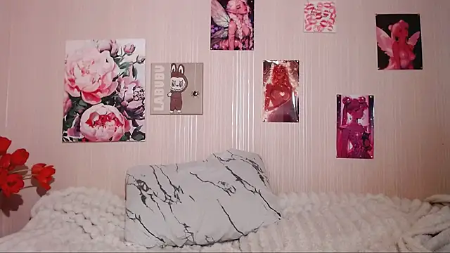 Daphne_Darkthorn webcam