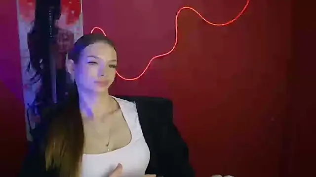 Lina_Loveuu webcam