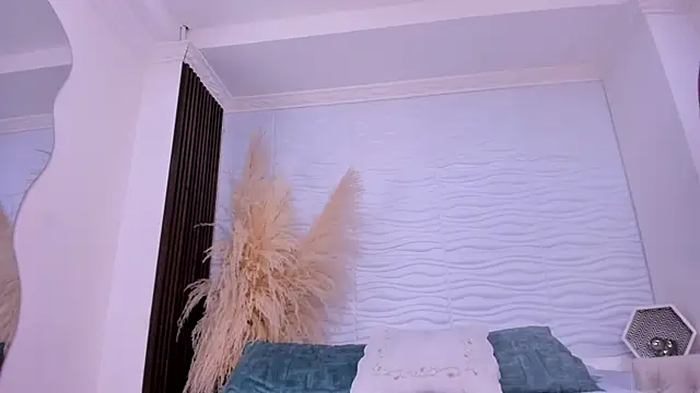 AlondraSoomer webcam