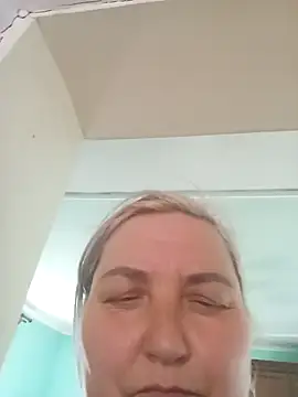 AureliaSky598 webcam