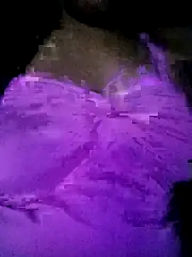 VelvetCoupleLive webcam