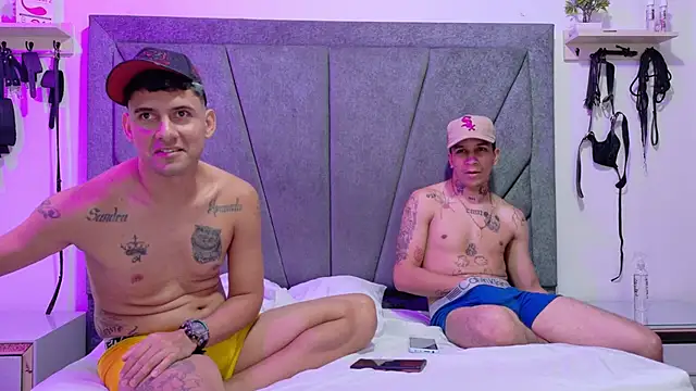 THREESOMEHOT_OS webcam