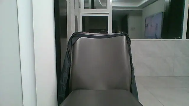 nole_china7 (Ask my age) - talk / fun / cum