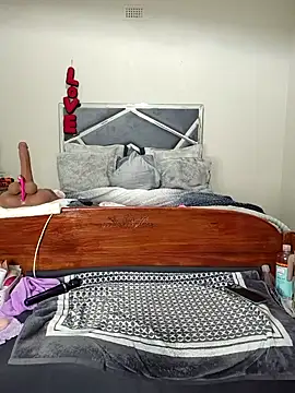 ThickianaRider webcam