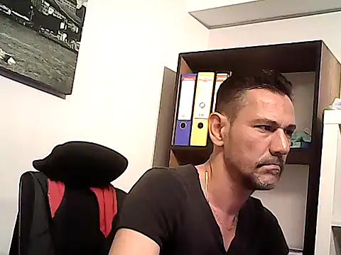 mastercharisma35 webcam