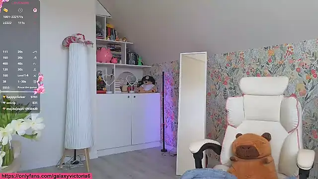 brilliantvictoria webcam