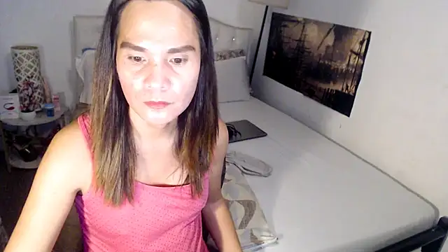 NinaDOM4CUM live sex cam