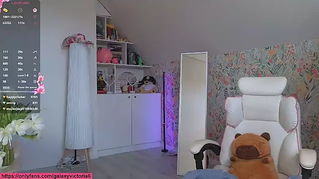 brilliantvictoria webcam