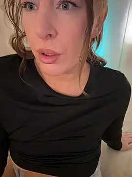 ChristinaSiemone webcam