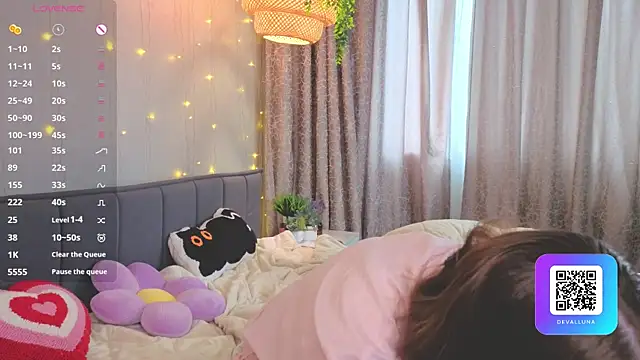 ConstanceHelms webcam