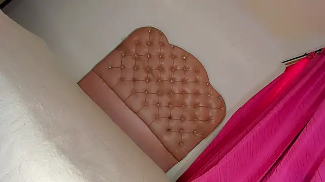 Valentina_Horny777 webcam