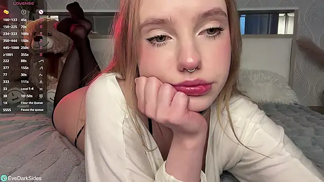 EveDarkSide webcam