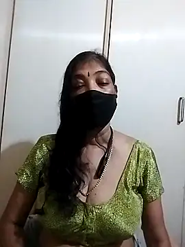 SanthiyaTamil01 webcam