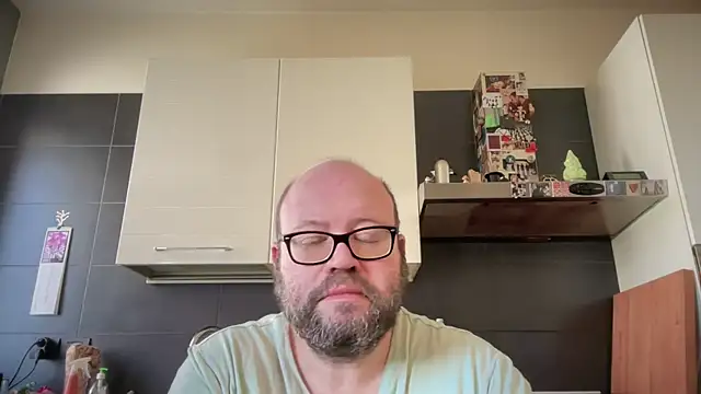 theitalianbear webcam