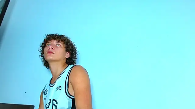 arielnoir6958 webcam