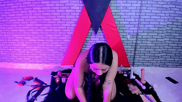 hillary_bigbutt webcam