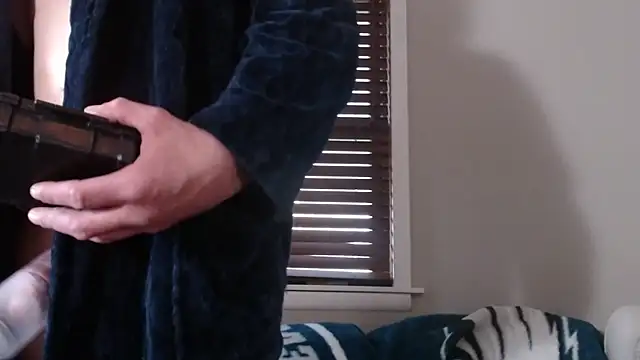 studlyhardwoodd webcam