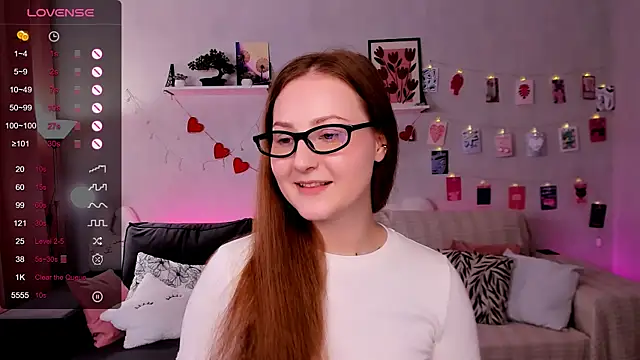 velvet_cherry_ webcam