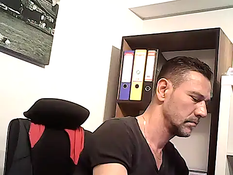 mastercharisma35 webcam