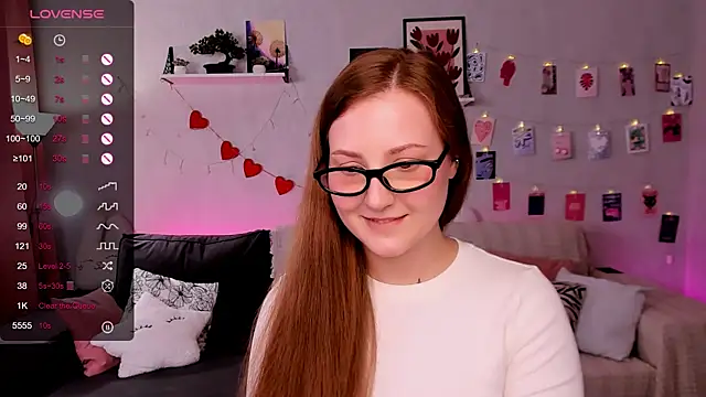 velvet_cherry_ webcam