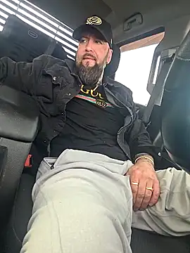 Beardedtattood live sex cam