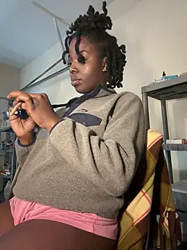 choclatepeaach webcam