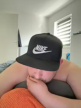 xXLustMolchXx webcam