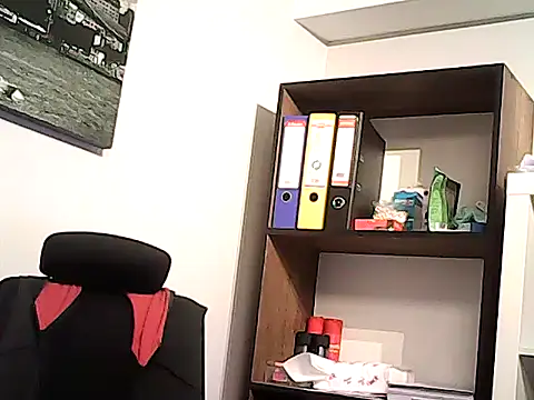 mastercharisma35 (Ask my age) - like ???? pls......