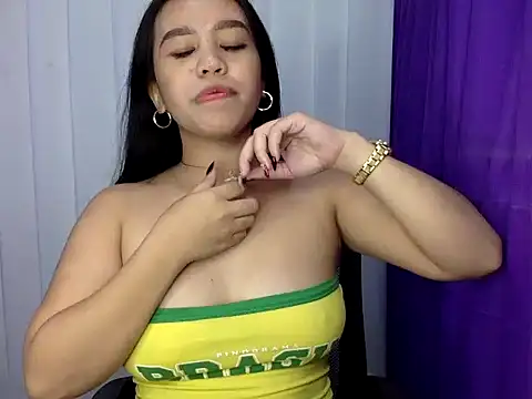 Lovely_apple19 webcam