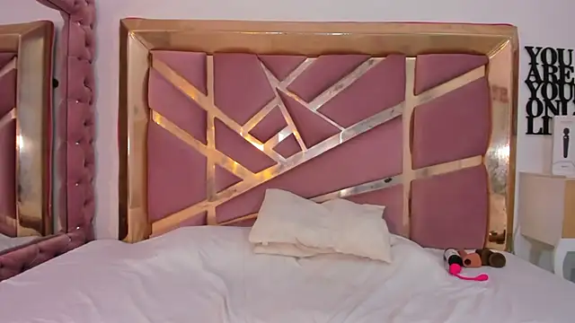 sharoon_cutee webcam