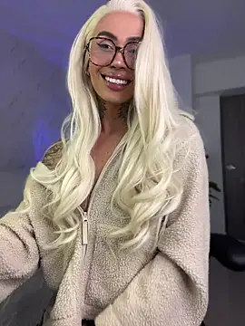 miss_tatiana_'s room