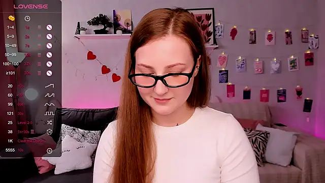 velvet_cherry_ webcam