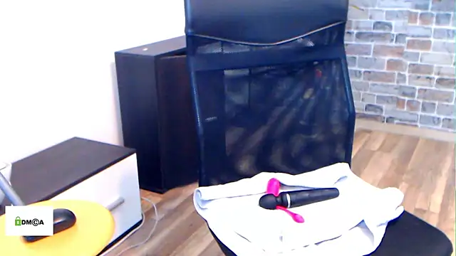 angel_devil_milf webcam