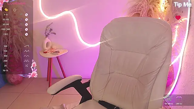 ViolettaHotLatin_ webcam