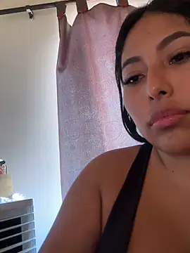 emmyjhonson07 webcam