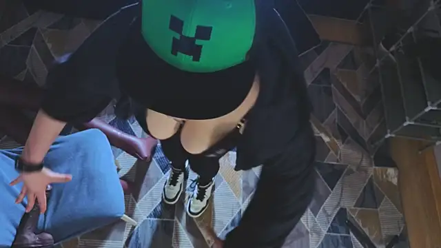 vulagarmanners_ webcam