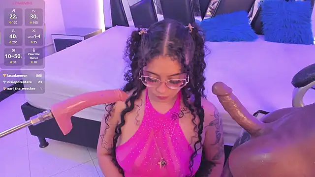 antonelllepiercee webcam