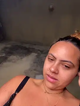 Chloe_Leaozinho webcam