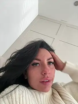 BELLABLACKXUK webcam