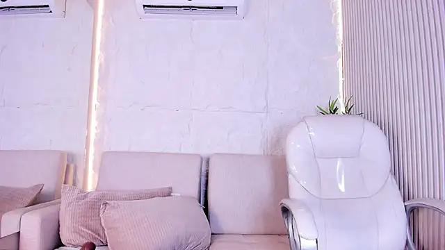 MarelynSummer webcam