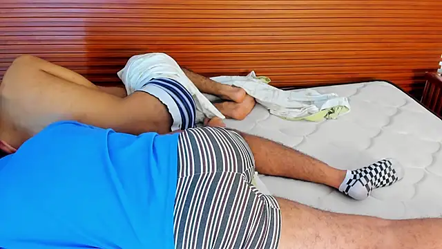 peakk_twiinns webcam