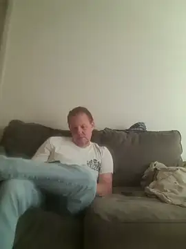 yourMasterisBored webcam