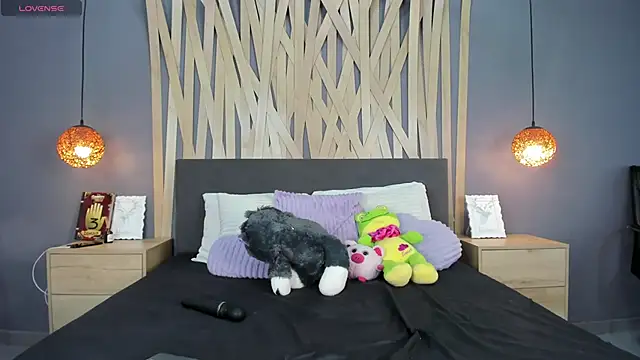 Maddison_Foxxx webcam